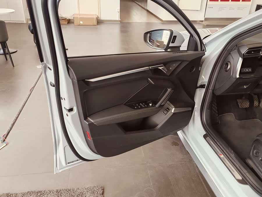 Audi A3 2024 immagine di auto #7
