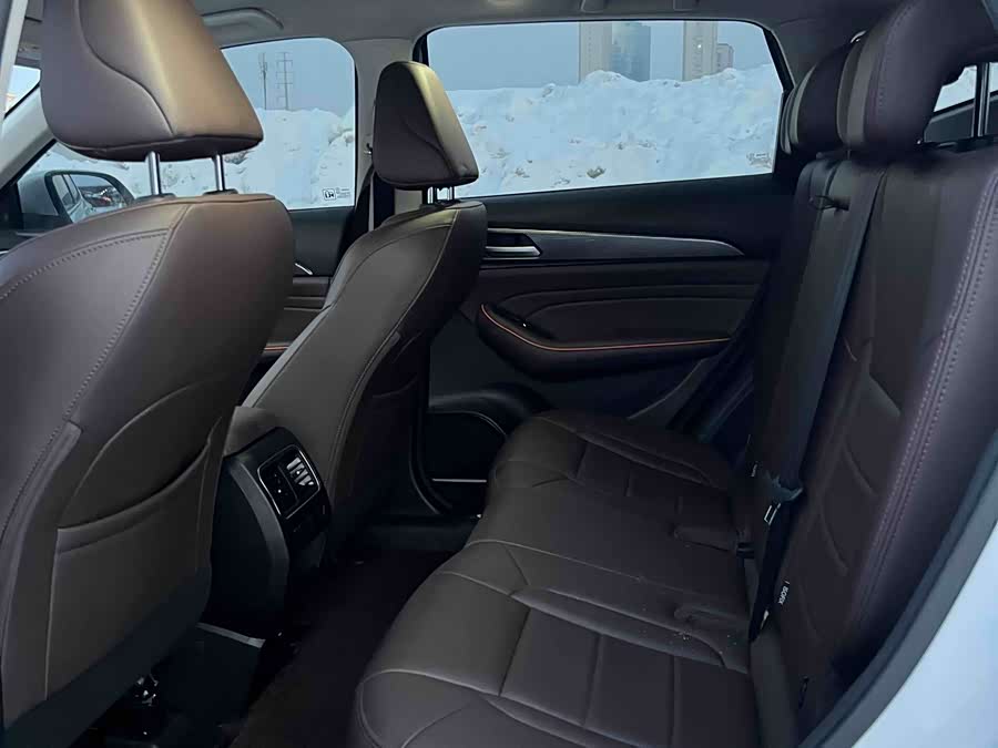 Haval F7 2021 car image #7