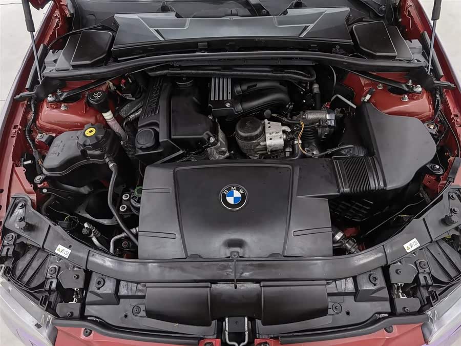 BMW 3 Series (Imported) 2010 car image #7