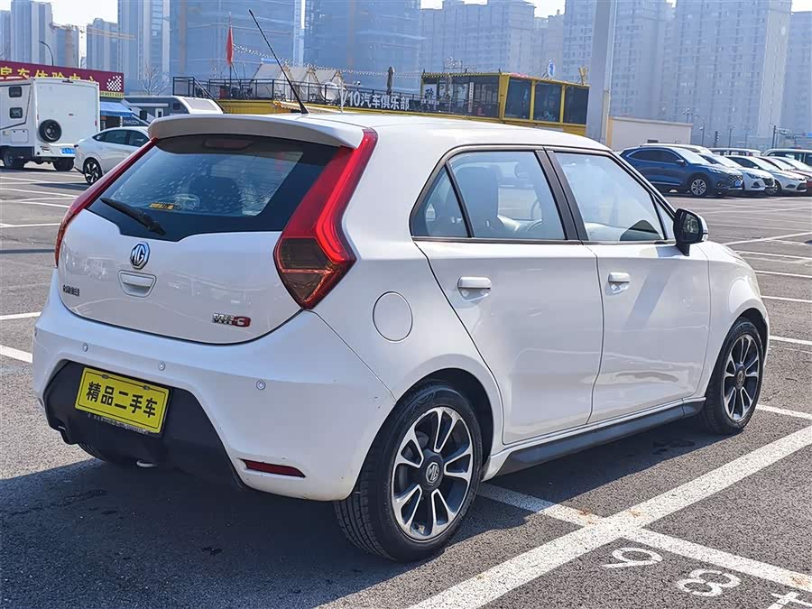 MG 3 2015 car image #7