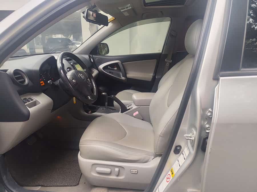 Toyota RAV4 (Imported) 2008 immagine di auto #7