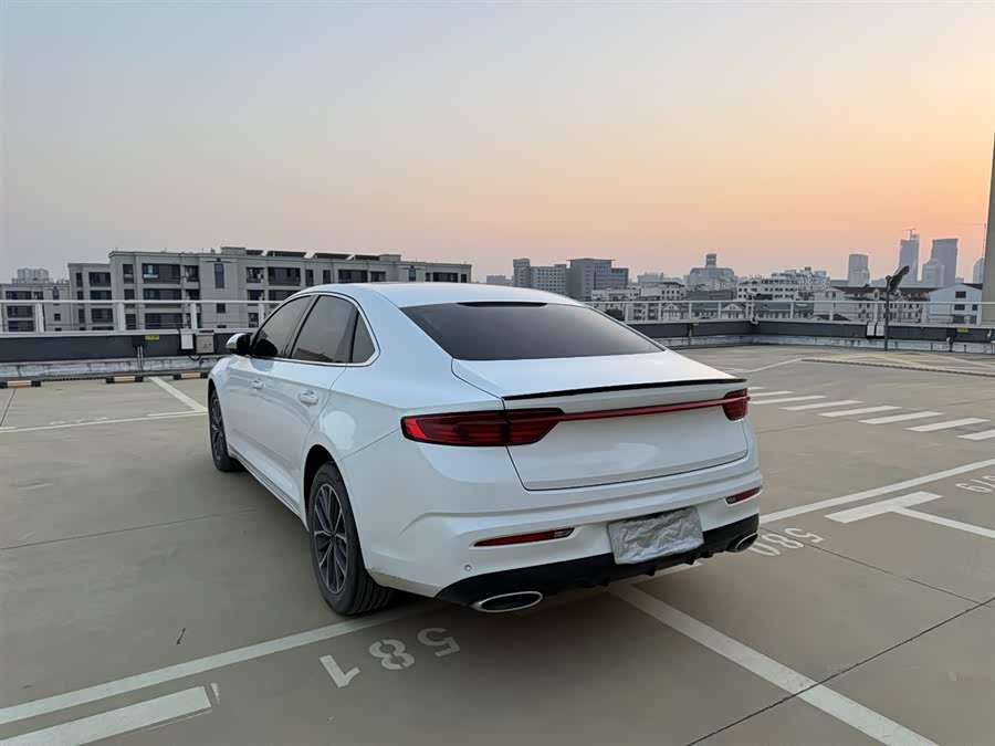 GEELY Preface 2022 car image #7