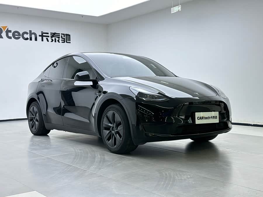 Tesla Model Y 2023 #7 Tesla Model Y 2023 car image #7
