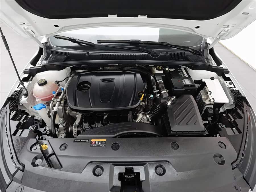GEELY Emgrand 2023 car image #7