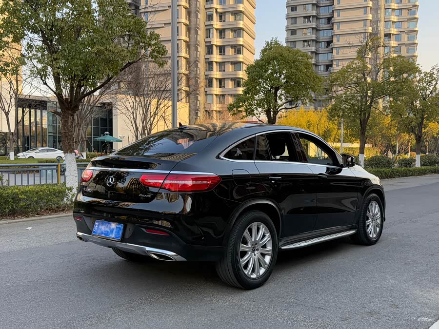 Mercedes-Benz GLE Coupe 2017 #7 Mercedes-Benz GLE Coupe 2017 car image #7