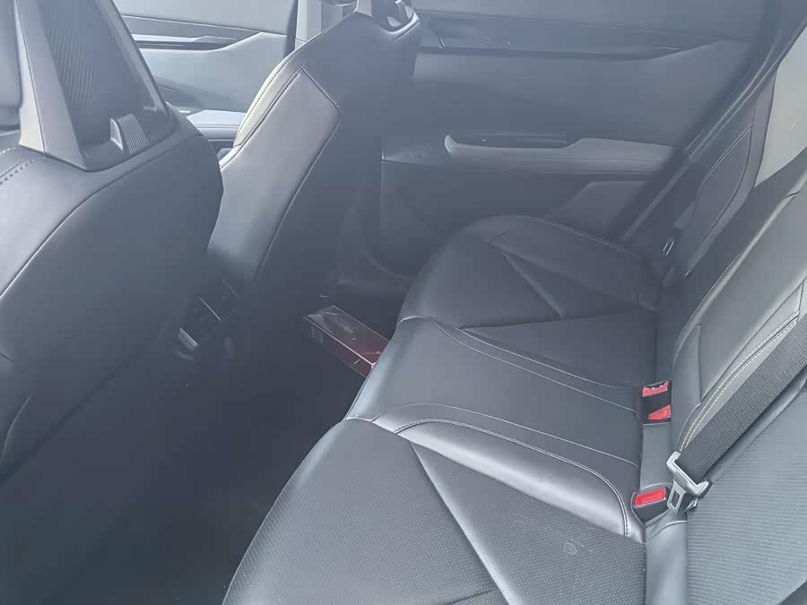 Changan UNI-V 2023 car image #7