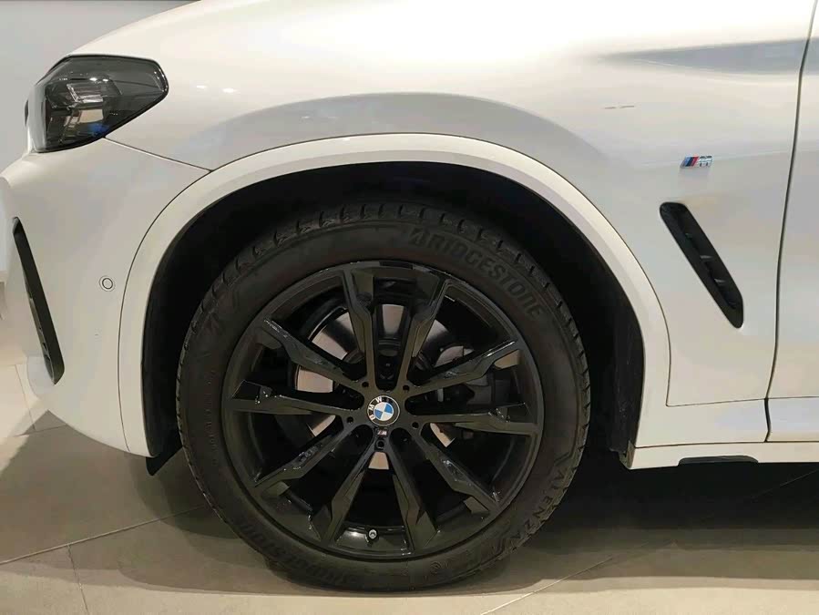 BMW X3 2024 immagine di auto #7