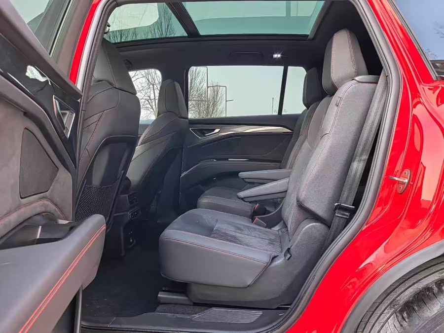 Audi Q5 e-tron 2022 imagem de carro #7