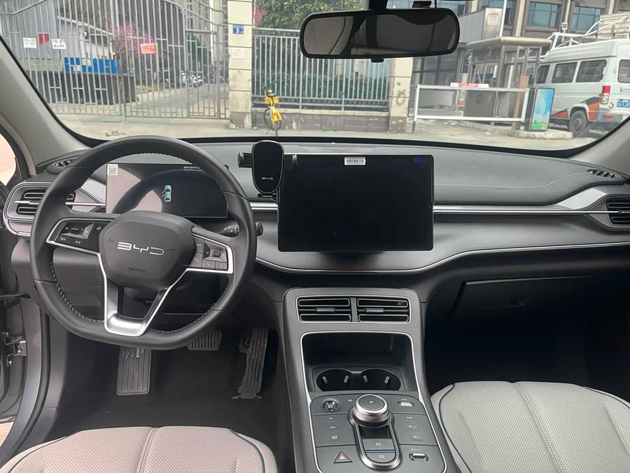 BYD Destroyer 05 2024 car image #7