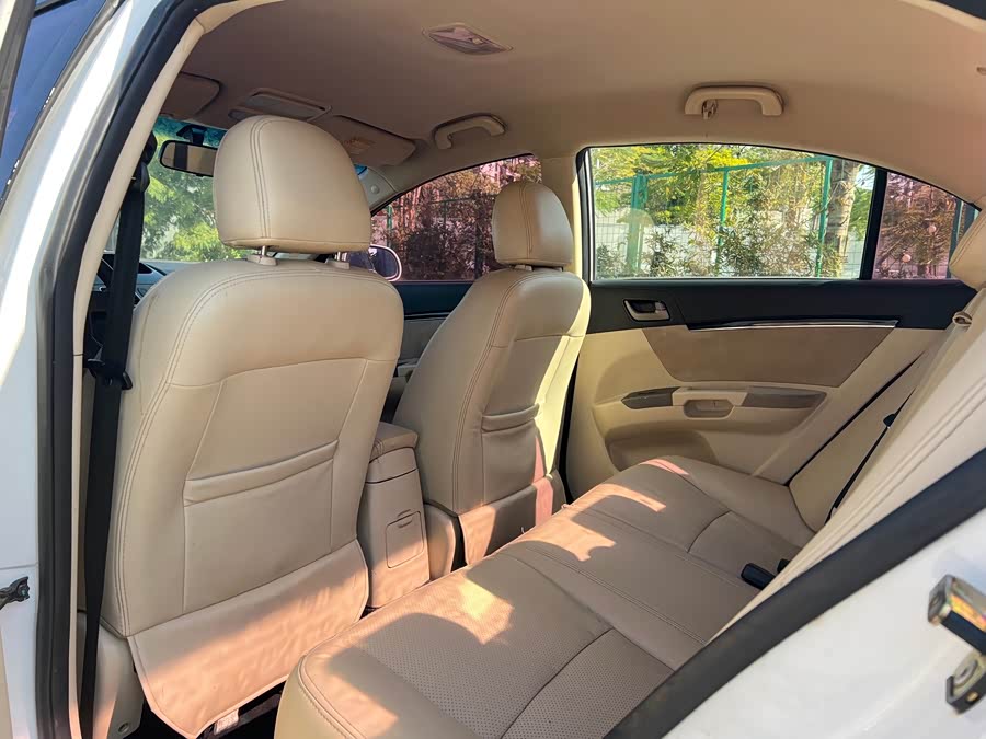 GEELY Emgrand Classic 2014 car image #7