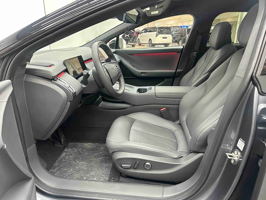 Xpeng P7+ 2025 car image #7