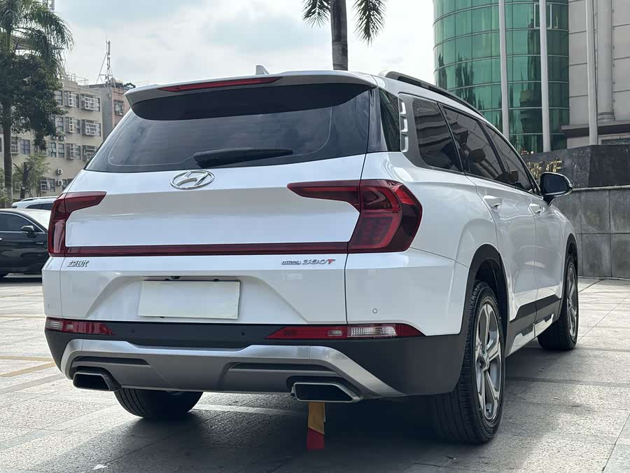 Hyundai Santa Fe 2020 car image #7