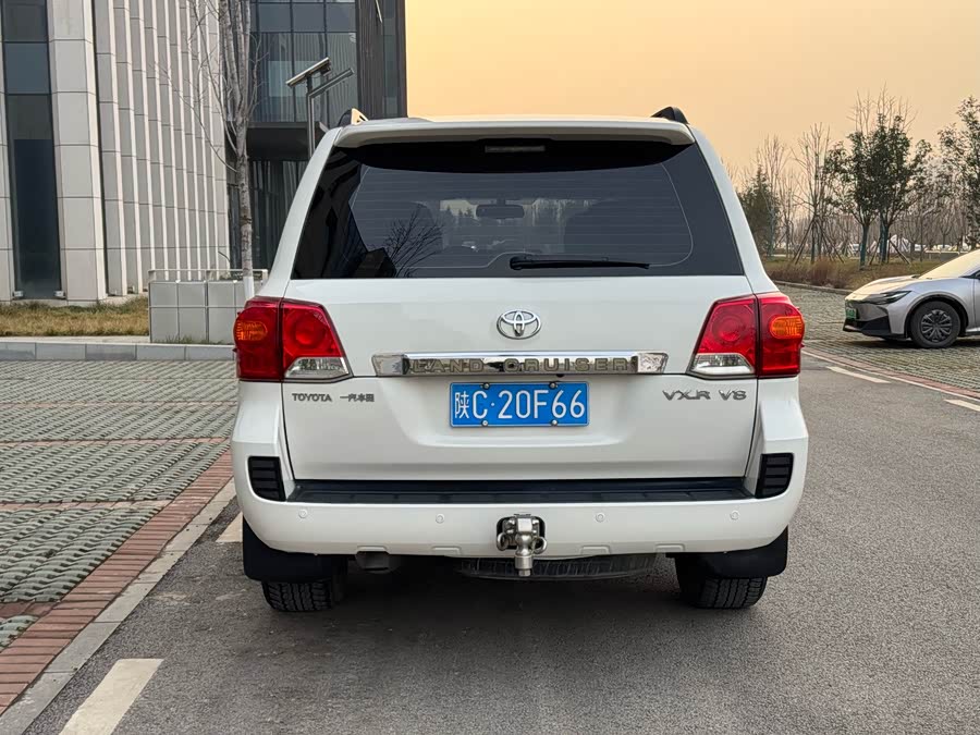 Toyota Land Cruiser 2016 car image #7