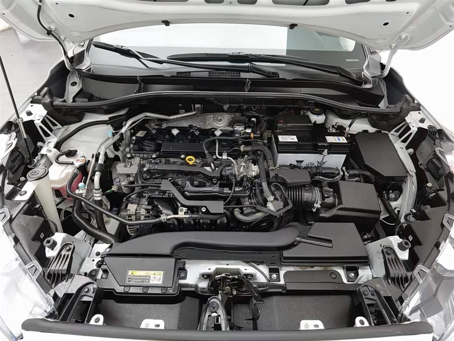 Toyota Frontlander 2023 car image #7