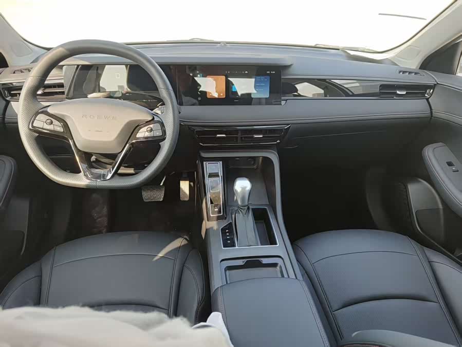 Roewe i5 2025 #7 Roewe i5 2025 car image #7