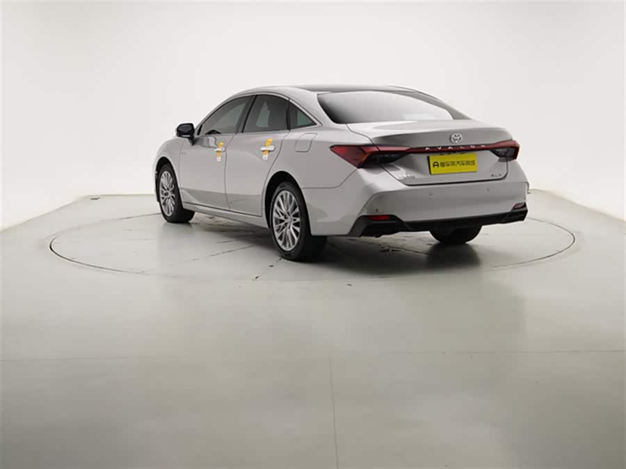 Toyota Avalon 2025 car image #7