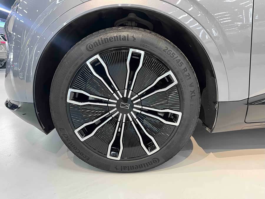 Avatr 07 2024 صورة سيارة #7