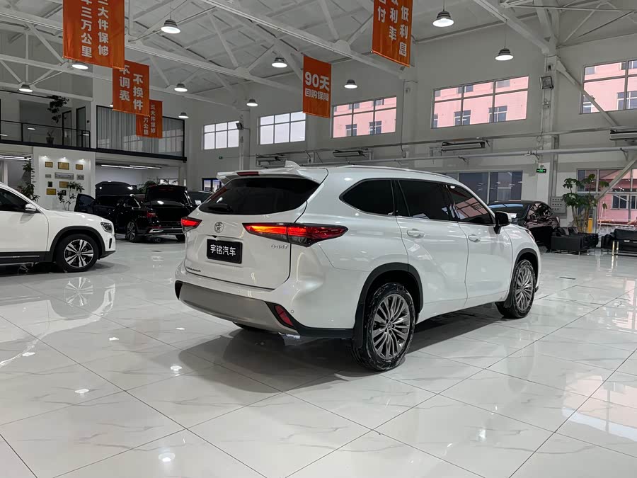 Toyota Highlander 2023 #7 Toyota Highlander 2023 car image #7
