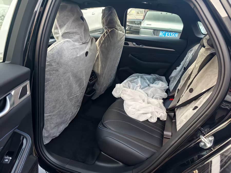 GEELY Preface 2025 car image #7