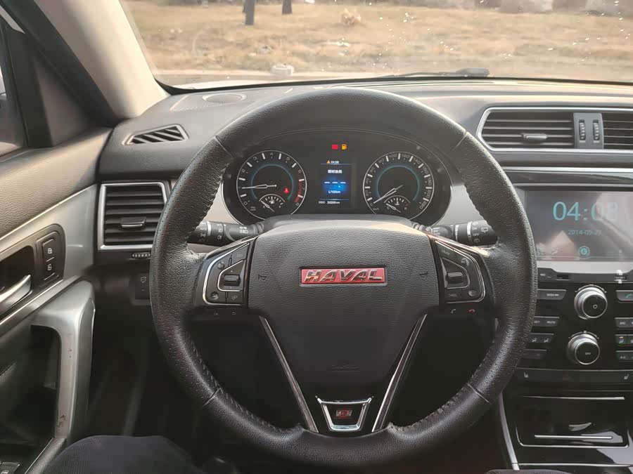 Haval H2 2014 #7 Haval H2 2014 car image #7
