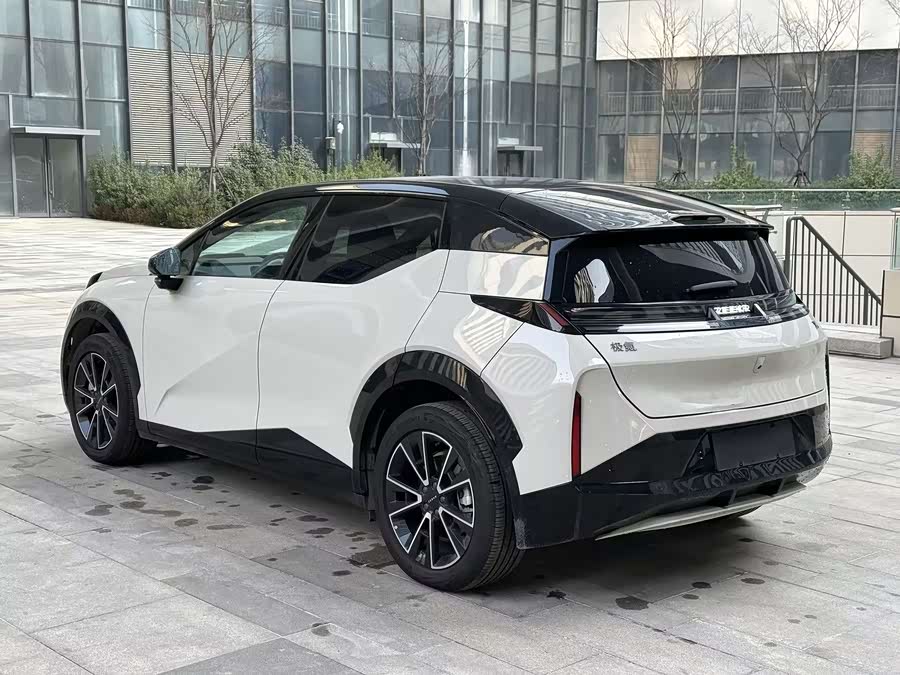 极氪 极氪X 2024 汽车图片 #7
