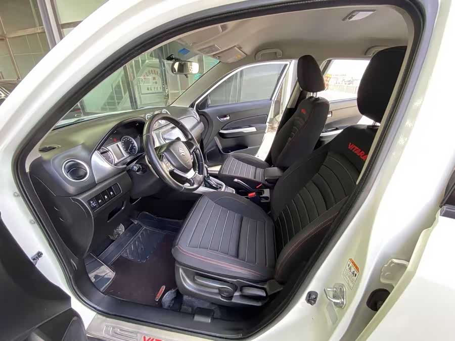 Suzuki Vitara 2018 изображение автомобиля #7