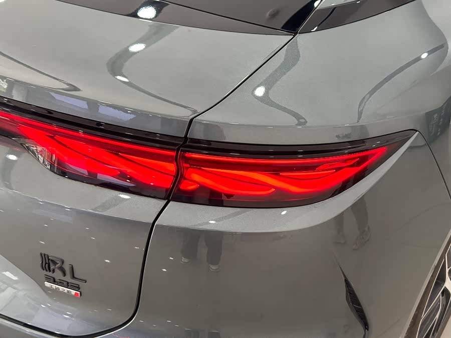 BYD HanL 2025 صورة سيارة #7