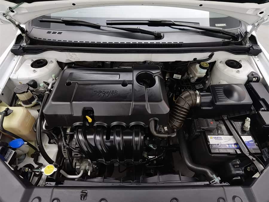 GEELY Emgrand 2016 car image #7