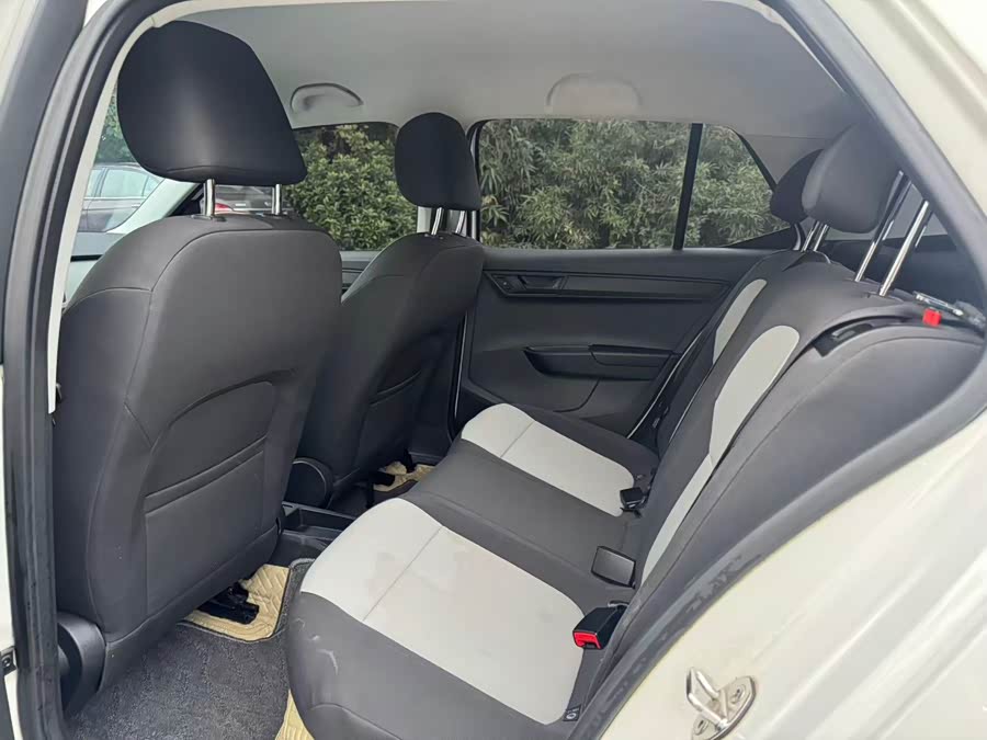 Skoda Fabia 2015 صورة سيارة #7