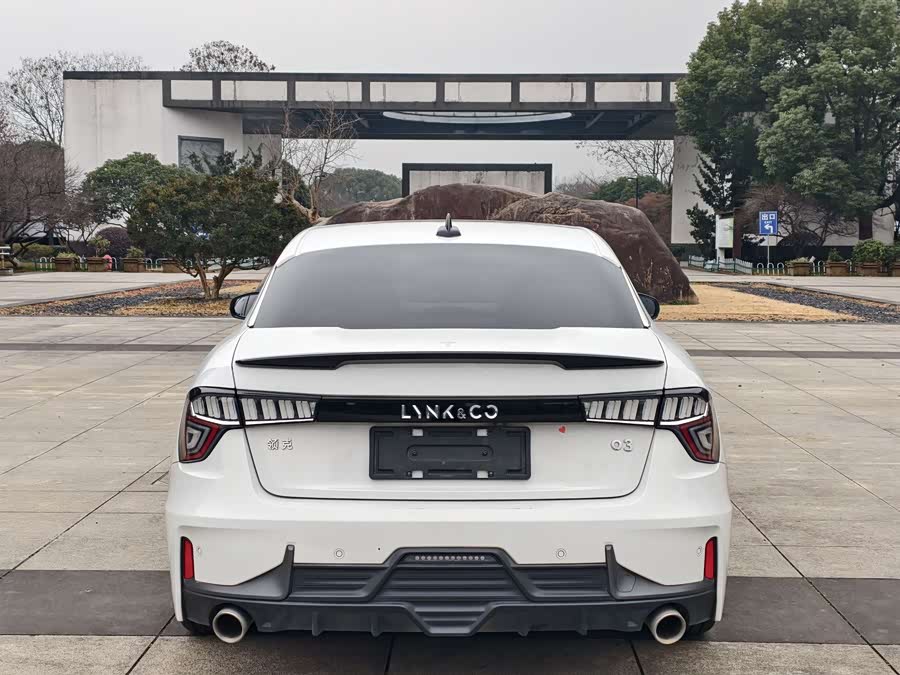 Lynk & Co 03 2020 car image #7