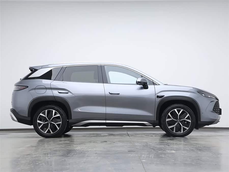 BYD SongL DM-i 2025 car image #7