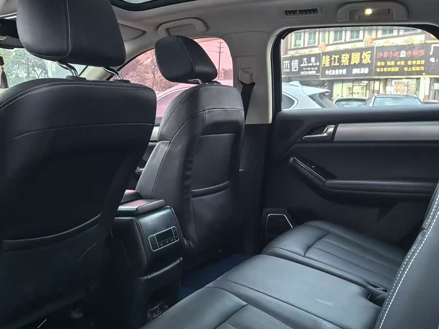 BYD Tang 2019 car image #7