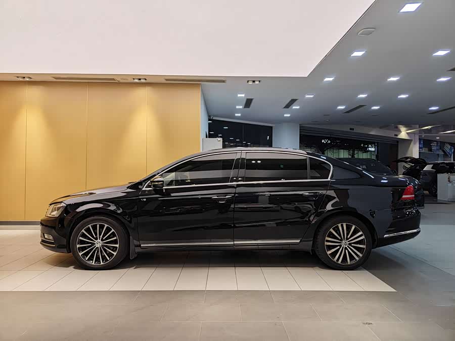 Volkswagen Magotan 2013 immagine di auto #7