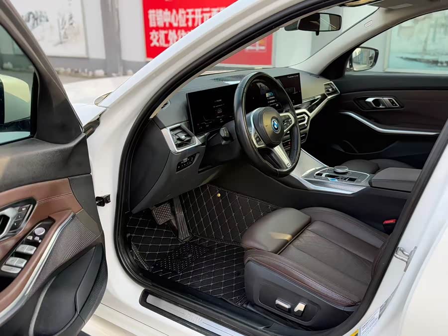 BMW i3 2022 #7 BMW i3 2022 car image #7