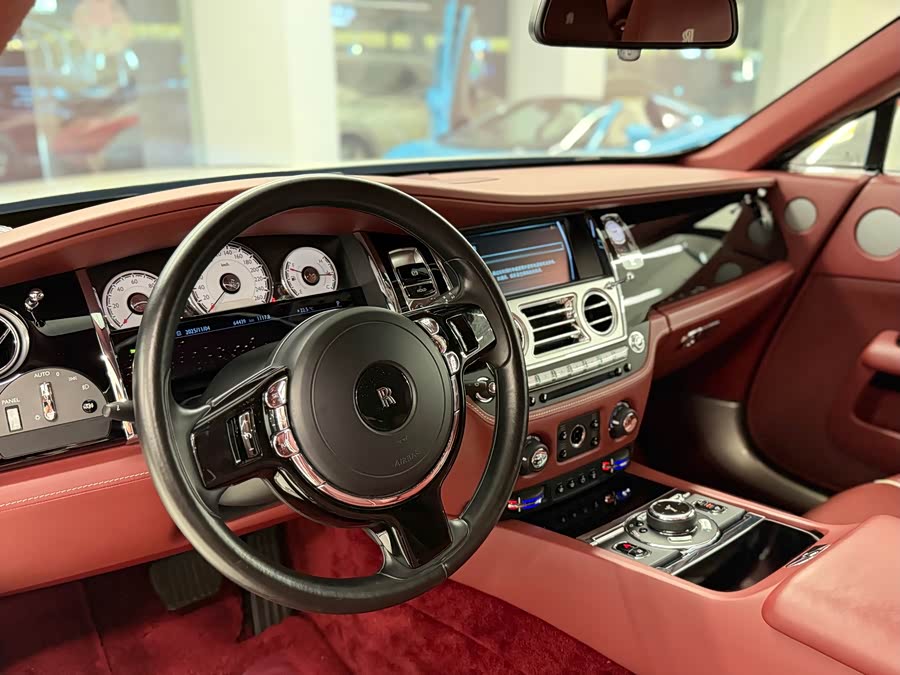 Denza Wraith 2017 #7 Denza Wraith 2017 car image #7