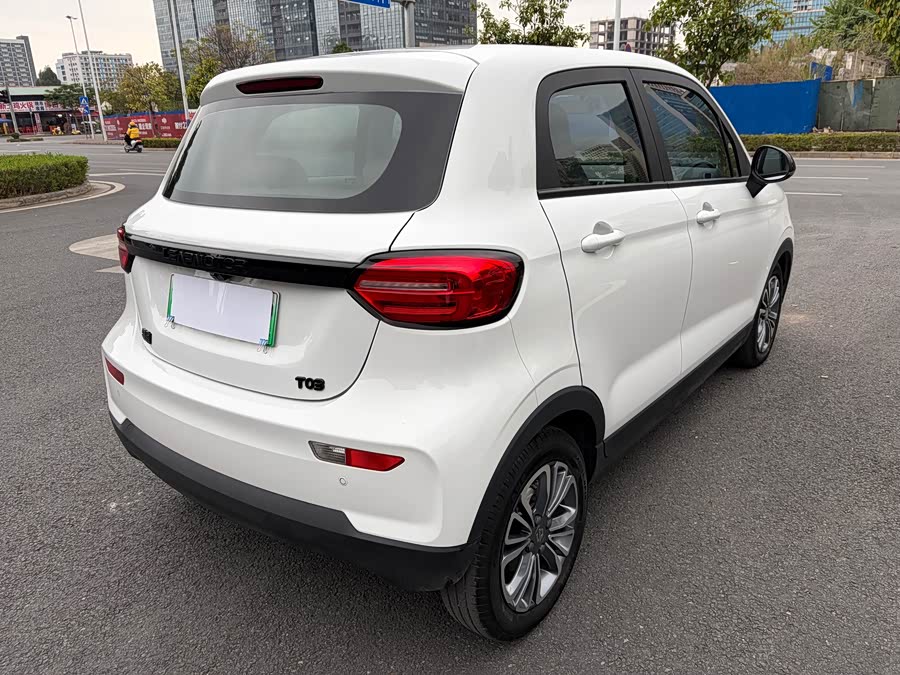 零跑汽车 零跑T03 2024 汽车图片 #7