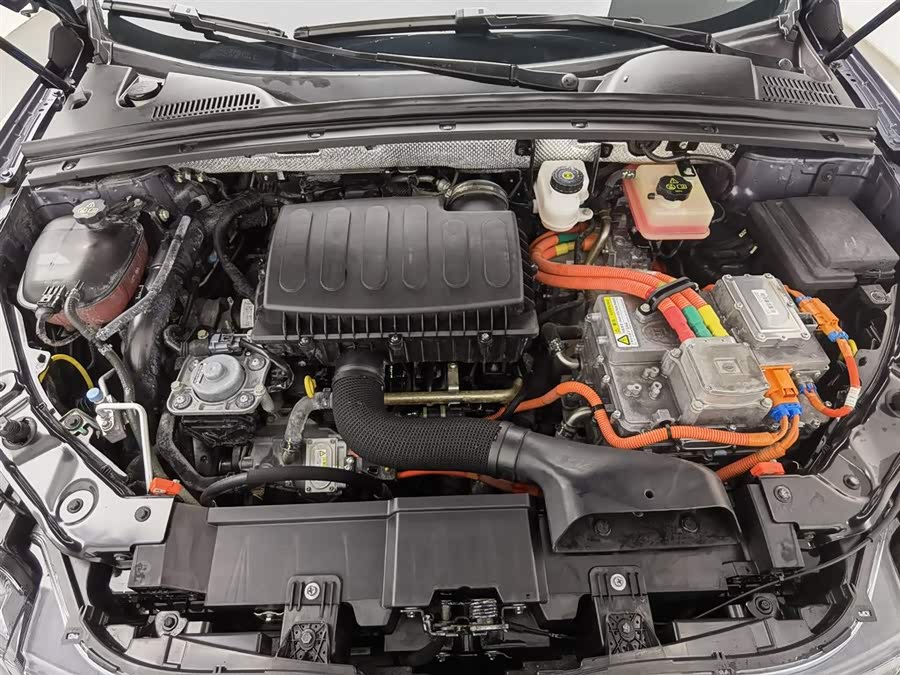 Denza X 2020 car image #7