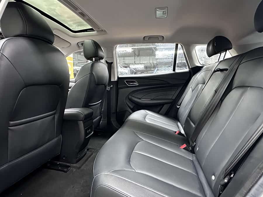 荣威 荣威Ei5 2019 汽车图片 #7