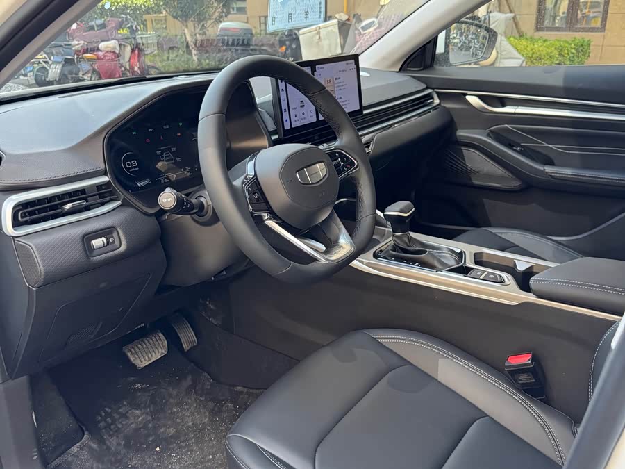 GEELY Emgrand 2021 car image #7