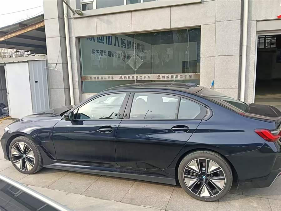 BMW i3 2024 #7 BMW i3 2024 car image #7