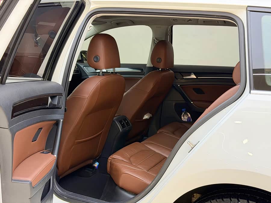 Volkswagen Golf (Imported) 2015 imagem de carro #7