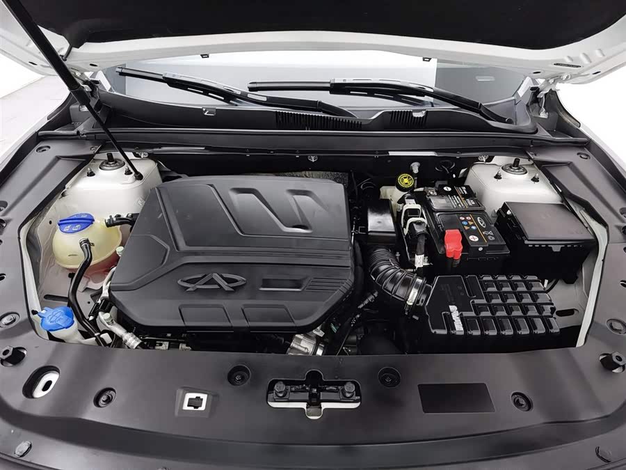 X70 PLUS 2024 car image #7
