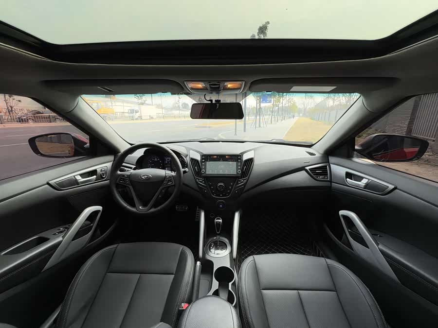 Hyundai Veloster 2012 car image #7