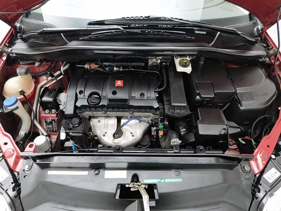 Citroen C-Quatre 2010 car image #7