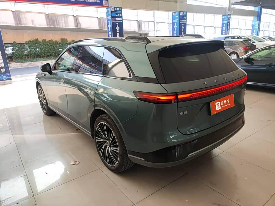 Xpeng G9 2023 immagine di auto #7