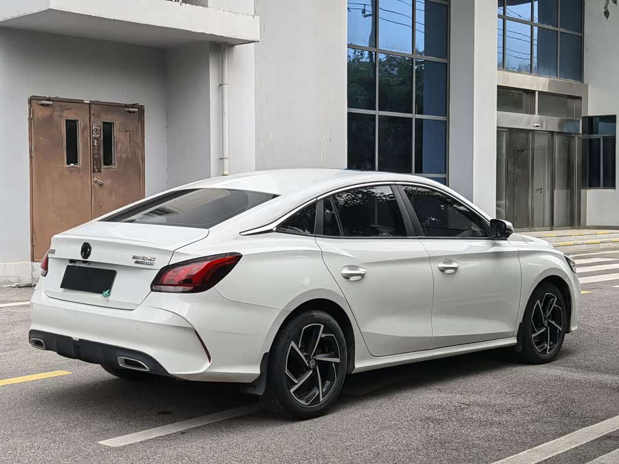 MG 5 2021 car image #7