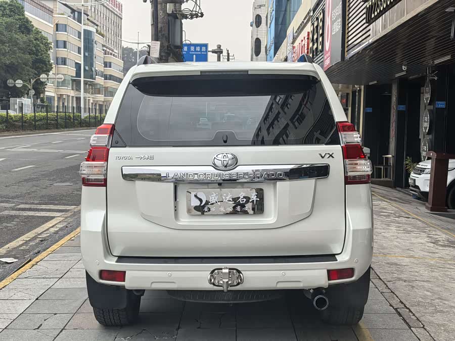 Toyota Land Cruiser Prado 2017 #7 Toyota Land Cruiser Prado 2017 car image #7