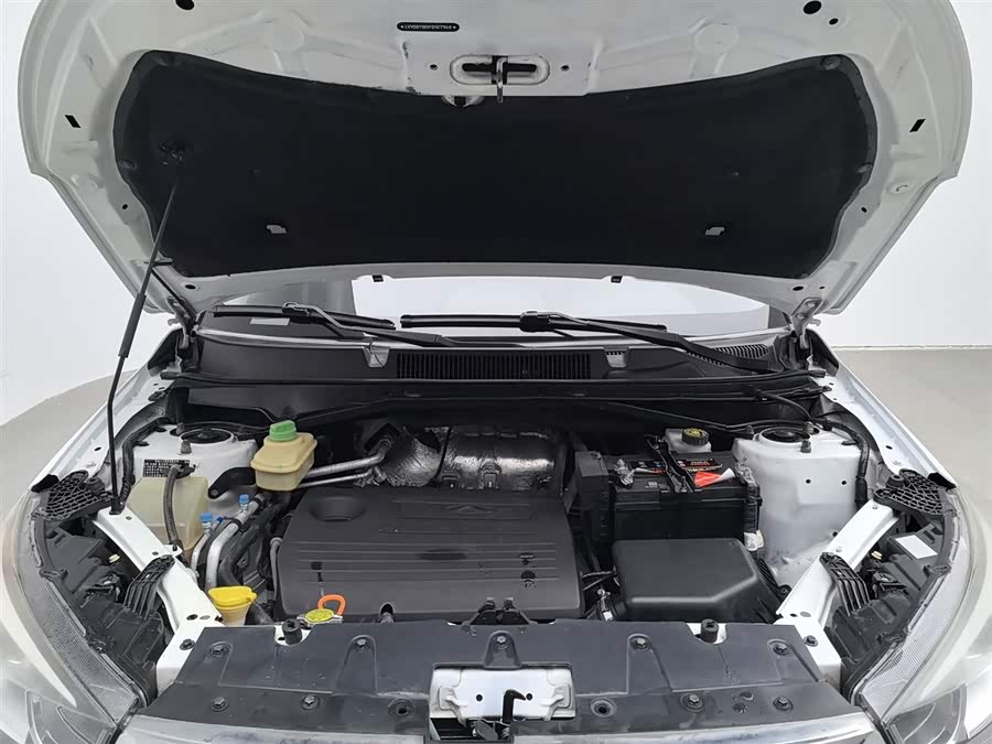 Chery Tiggo 3 2015 immagine di auto #7