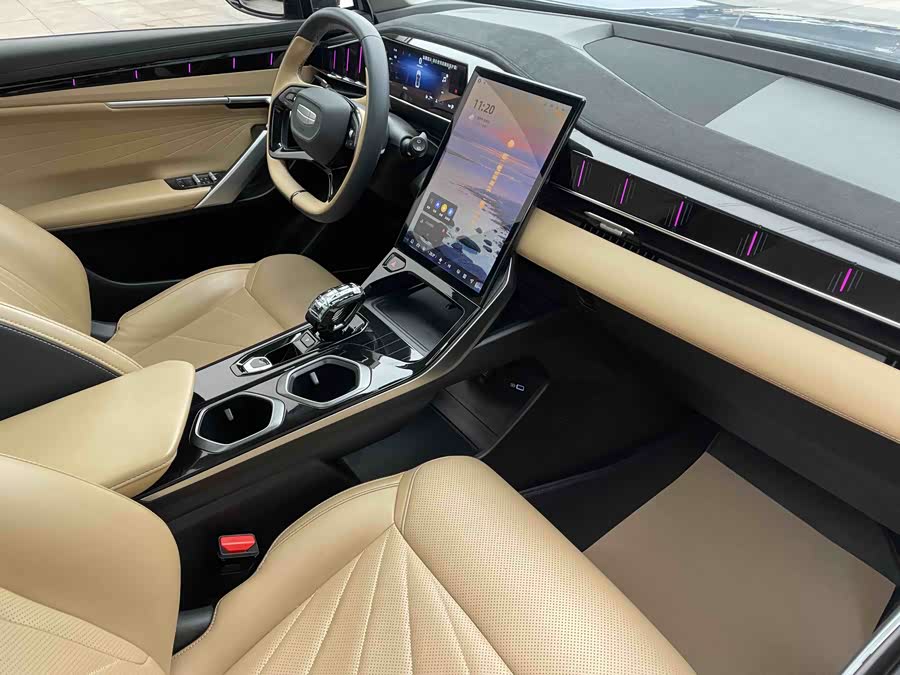 GEELY Boyue L 2022 car image #7