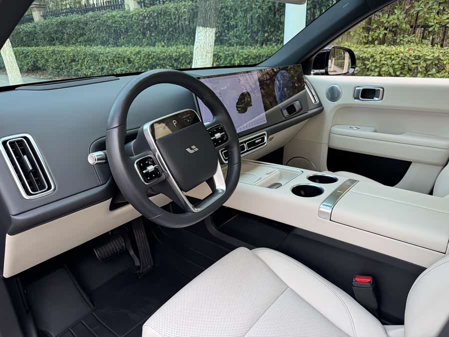 Li L6 2024 imagen de coche #7